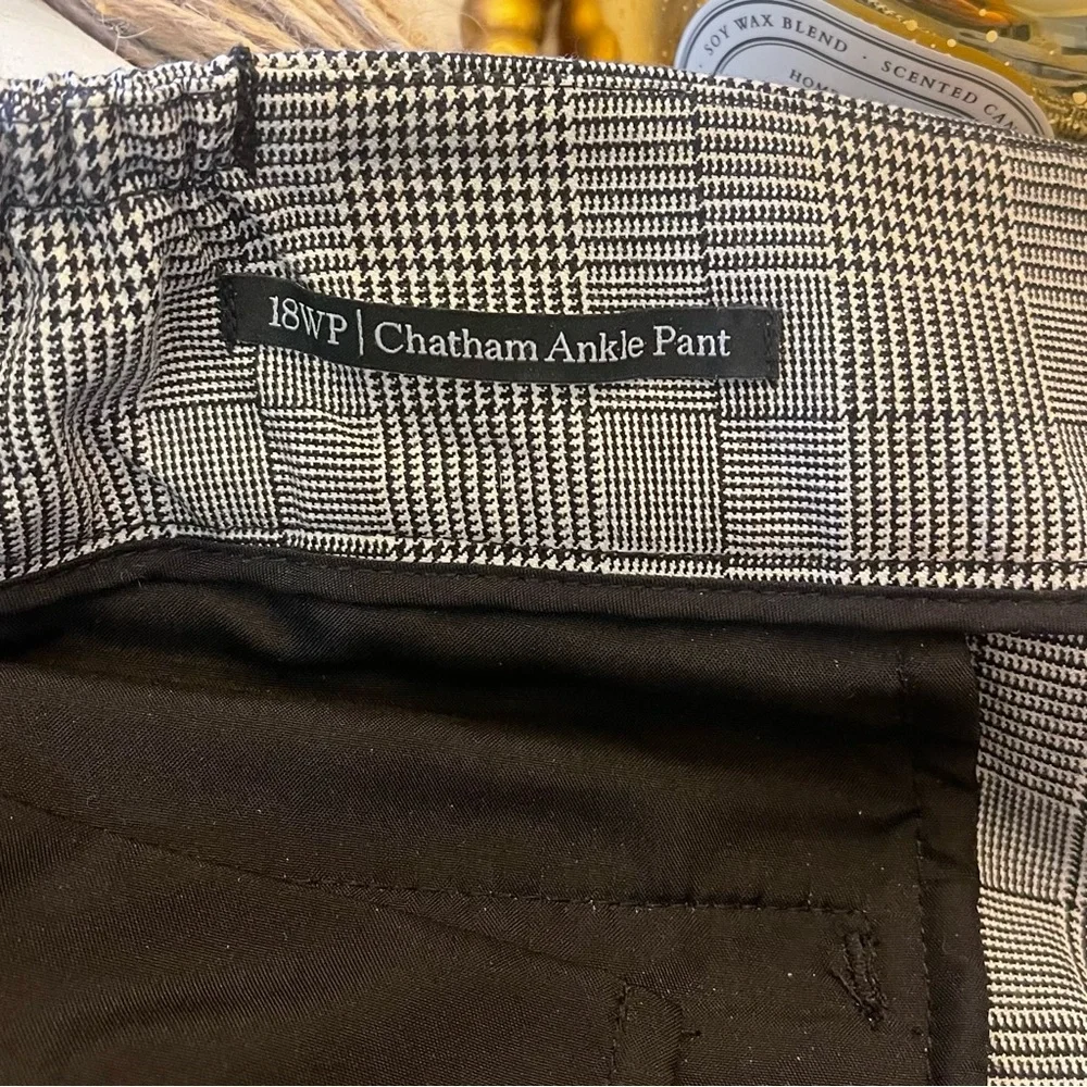 TALBOTS Chatham Ankle Pant Plaid Black White Slim Size 18 WP Petite Checkered